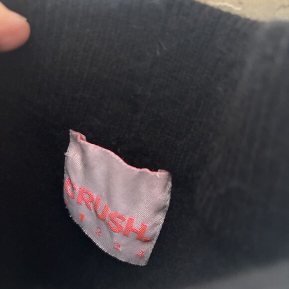 Crush Cashmere Black Jogger Sweatpants - Picture 4 of 8